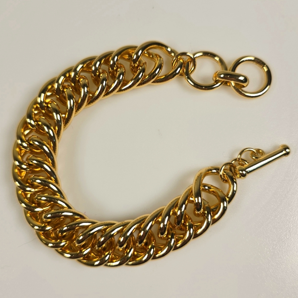 Chunky Gold-tone Chain Bracelet